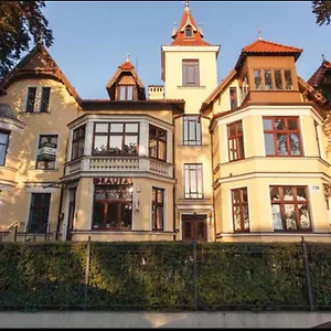 The Tiny Space 6m2 With Private Bathroom In The Hallway Sopot
